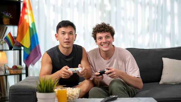 The Impact of Inclusive Policies in Online Gaming Communities on LGBT Players