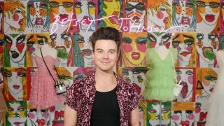 Chris Colfer Reignites the Lea Michele “Can’t Read” Meme